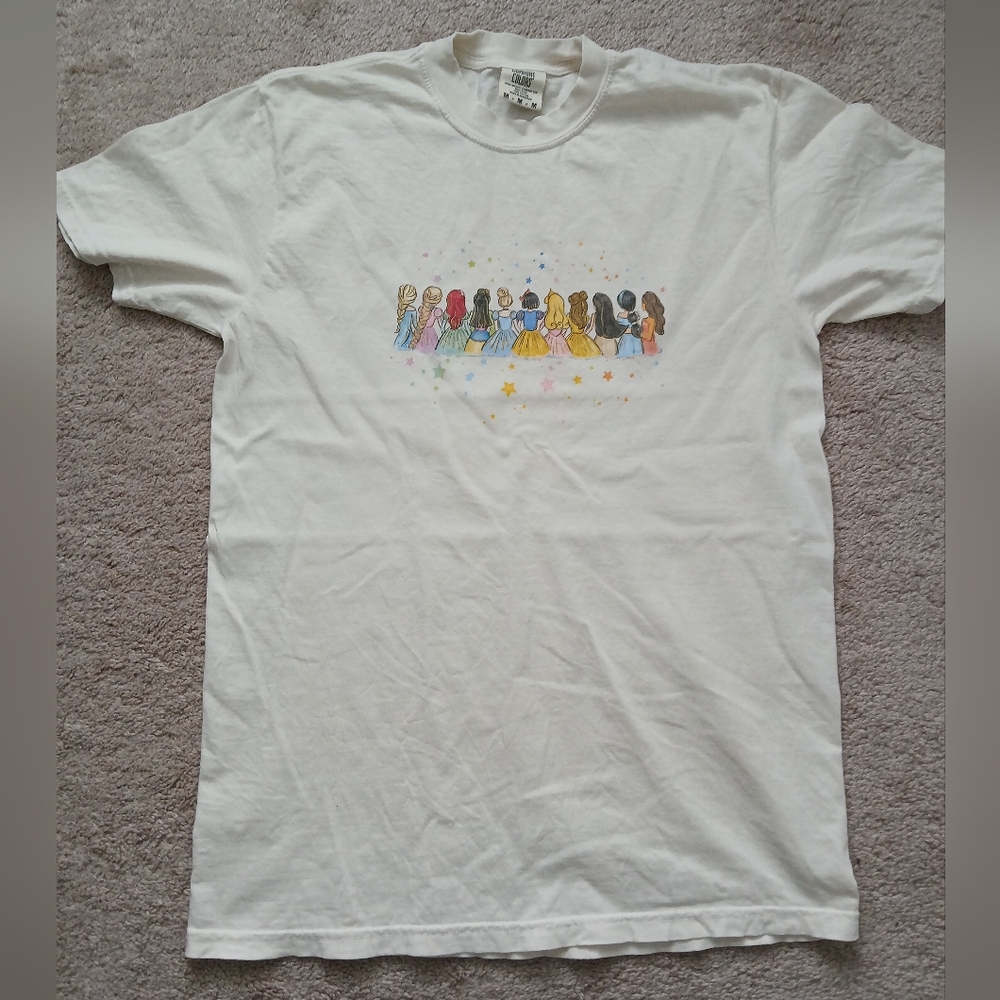 Disney Princess Comfort Colors Tshirt Size M